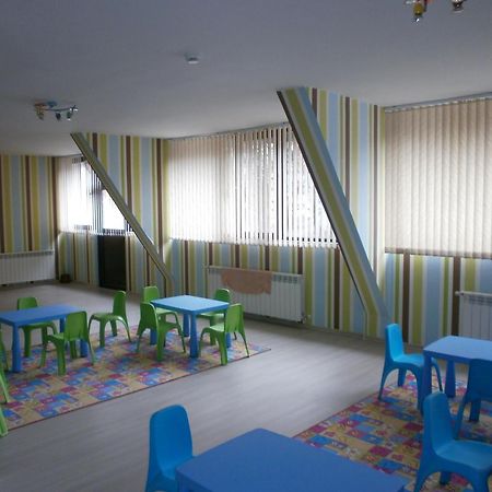 Everest Hotel Etropole ภายนอก รูปภาพ