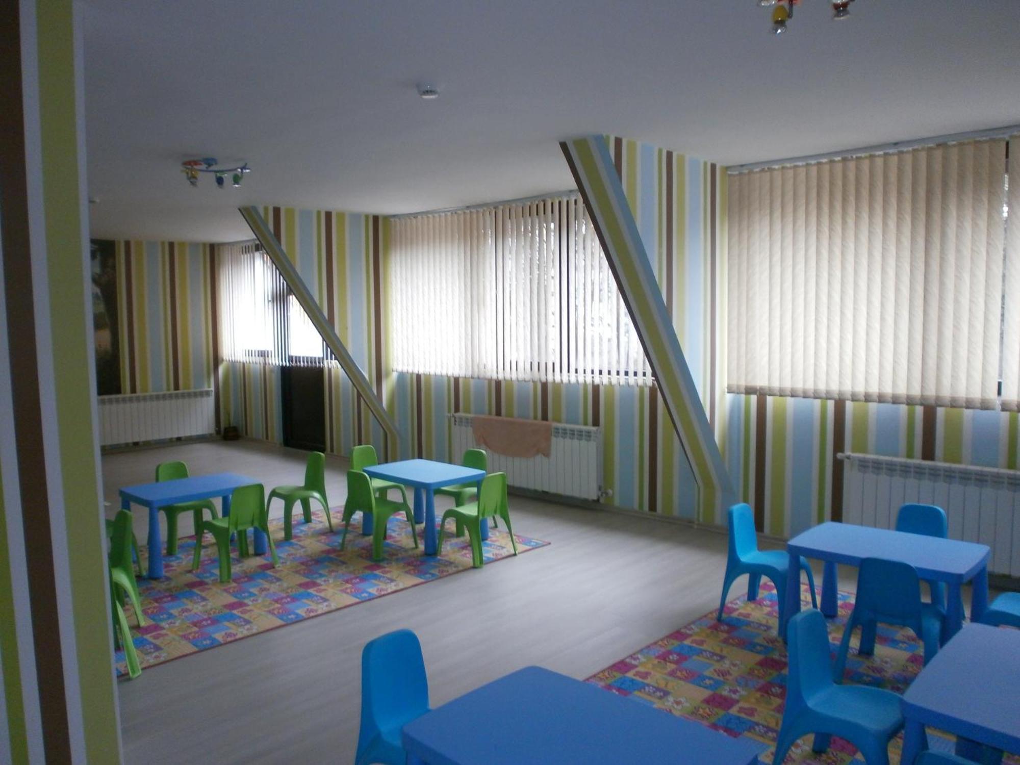 Everest Hotel Etropole ภายนอก รูปภาพ