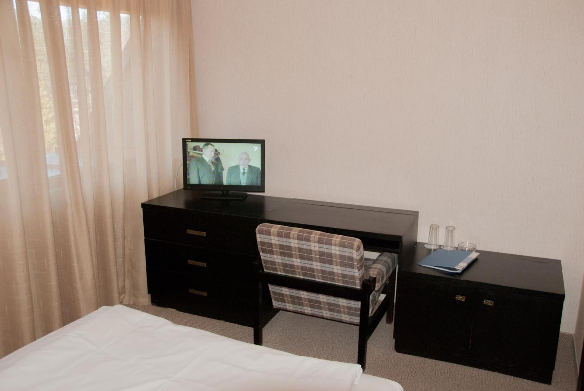 Everest Hotel Etropole ภายนอก รูปภาพ